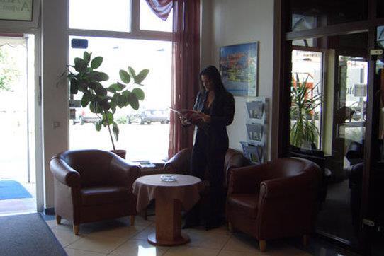 אוברלינגן Hotel Alpenblick Garni מראה פנימי תמונה