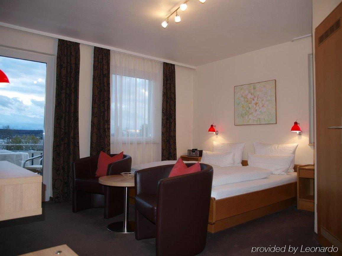 אוברלינגן Hotel Alpenblick Garni מראה חיצוני תמונה